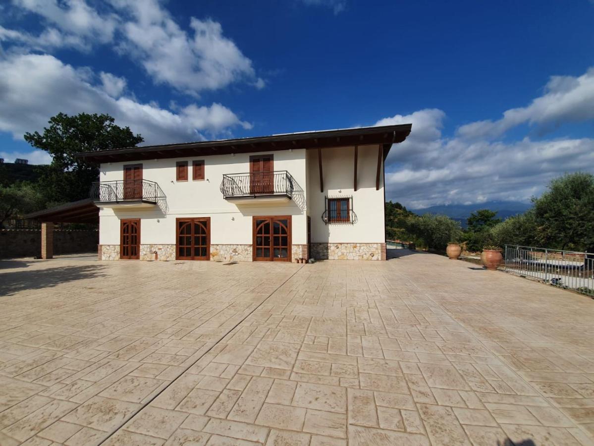 Villa Colle Del Mirto Castelnuovo Cilento Exterior foto